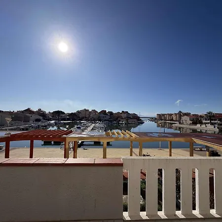Grand T3 Avec Terrasse, Piscine Et Parking Pres De La - Fr-1-81-242 * Le Barcarès