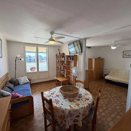 Apartmán Grand T3 Avec Terrasse, Piscine Et Parking Pres De La - Fr-1-81-242
