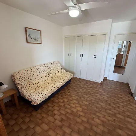 Apartmán Grand T3 Avec Terrasse, Piscine Et Parking Pres De La - Fr-1-81-242
